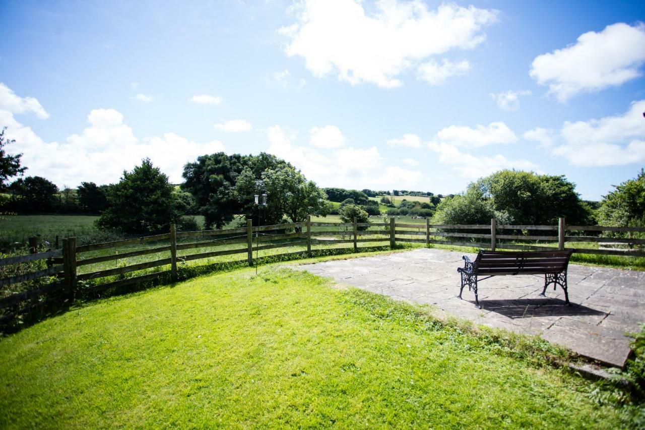 Sharlands Farm Holiday Cottages บู๊ด ภายนอก รูปภาพ