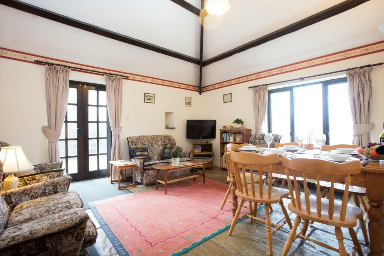 Sharlands Farm Holiday Cottages บู๊ด ภายนอก รูปภาพ