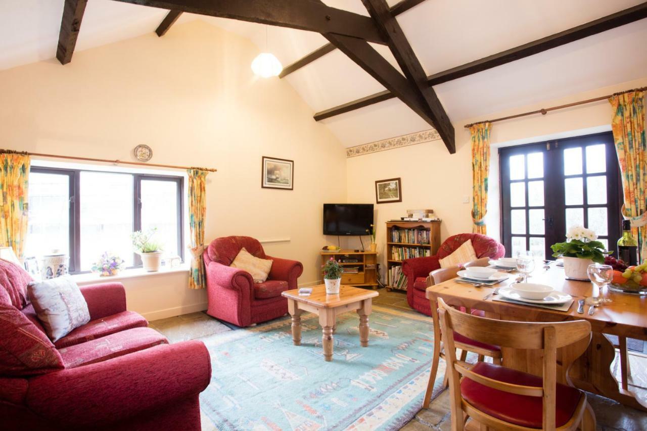 Sharlands Farm Holiday Cottages บู๊ด ภายนอก รูปภาพ
